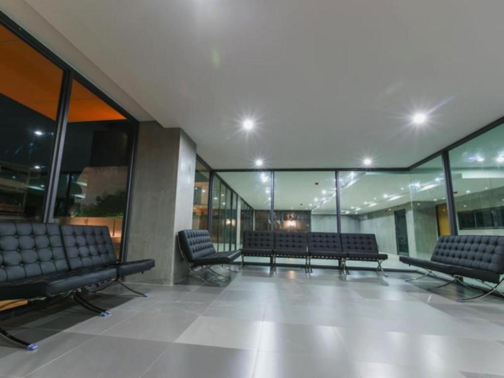 B2 Khon Kaen Boutique & Budget Hotel מראה חיצוני תמונה