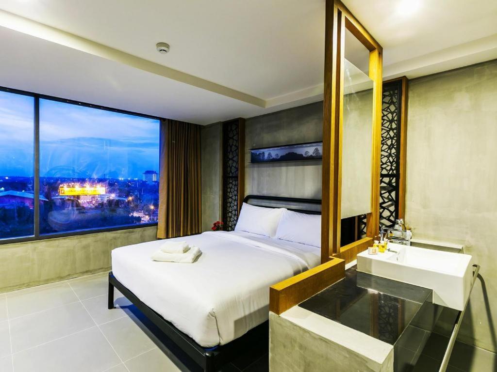 B2 Khon Kaen Boutique & Budget Hotel מראה חיצוני תמונה