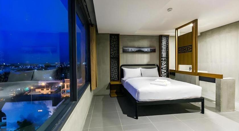 B2 Khon Kaen Boutique & Budget Hotel מראה חיצוני תמונה